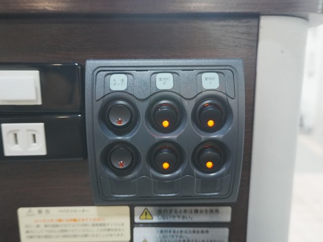 HIACE van 2WD