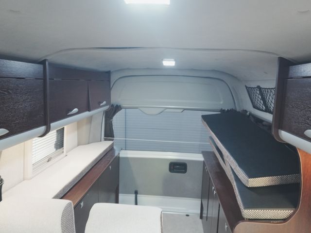 HIACE van 2WD