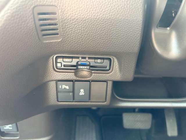 N BOX