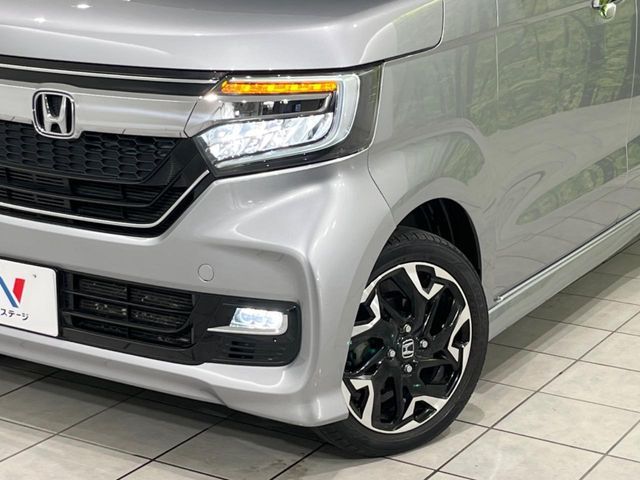 N BOX CUSTOM 4WD