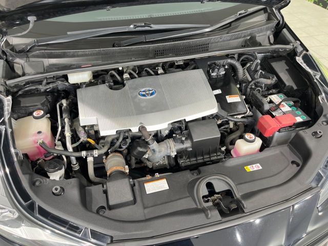 PRIUS 4WD