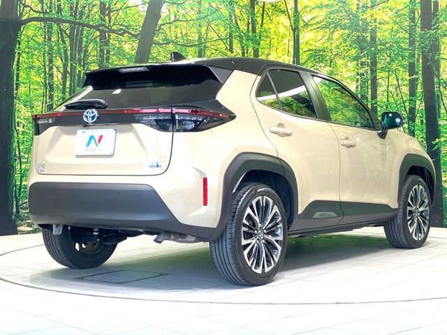 YARIS CROSS HYBRID