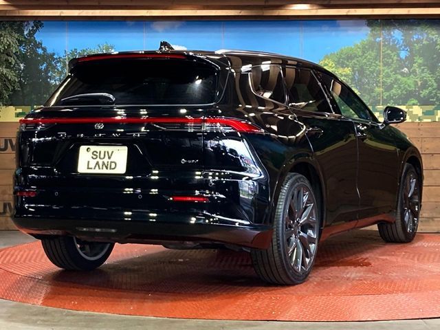 CROWN ESTATE 4WD