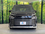 VOXY HYBRID