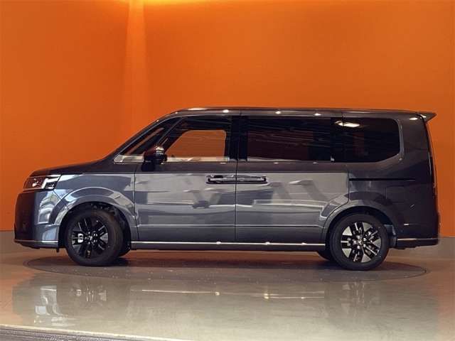 STEPWAGON e:HEV SPADA