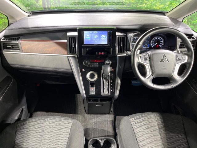 DELICA D:5 4WD