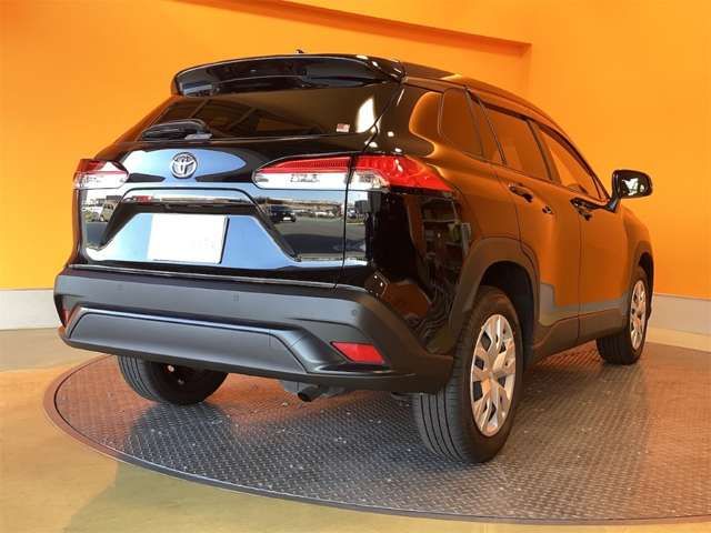 COROLLA CROSS