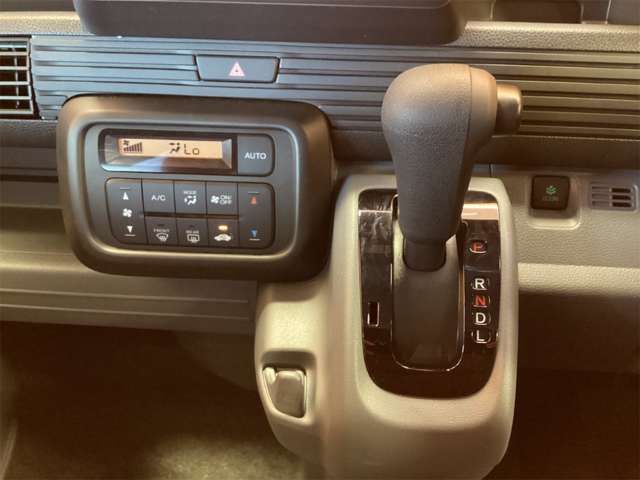 N-VAN