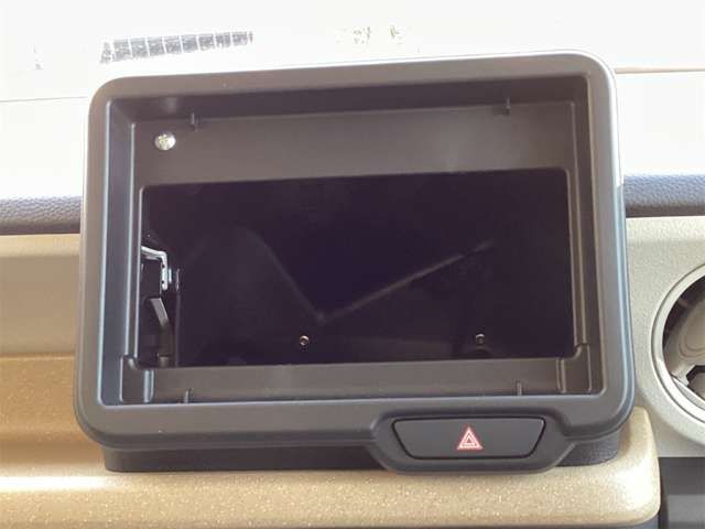N BOX