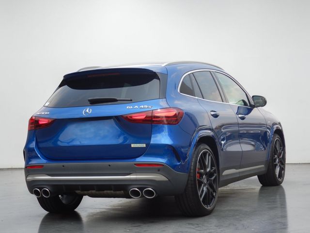 MERCEDES AMG GLA class