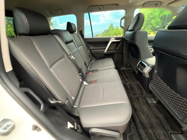 LANDCRUISER PRADO
