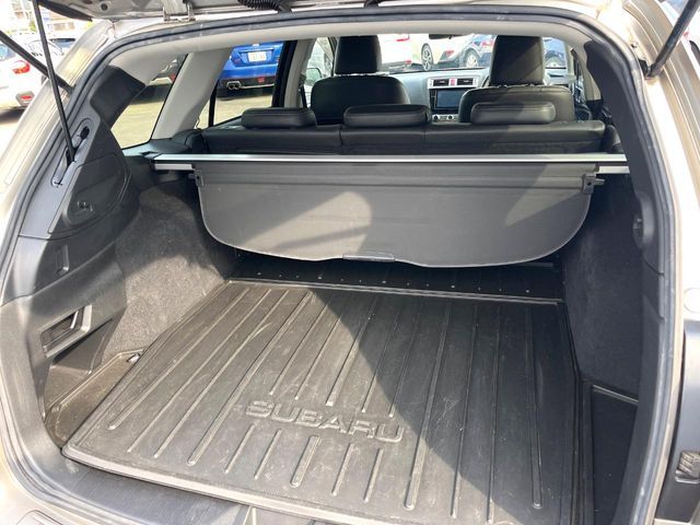 LEGACY OUTBACK