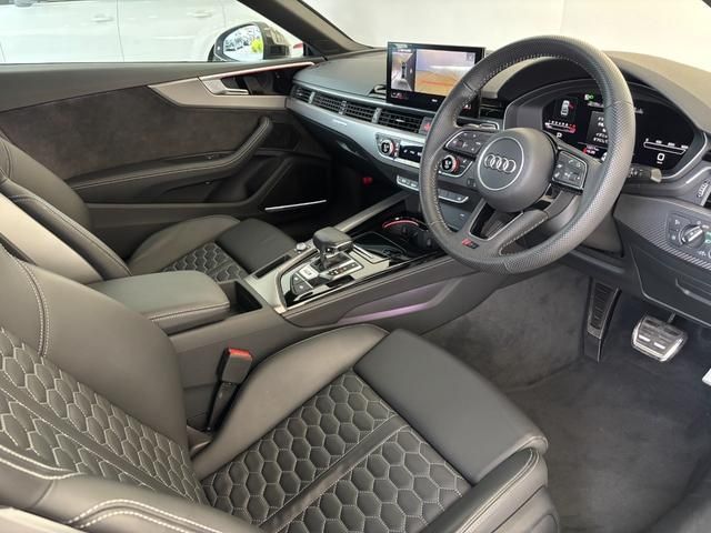 AUDI RS5