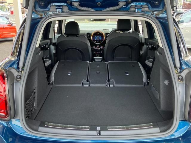 MINI COOPER D CROSSOVER