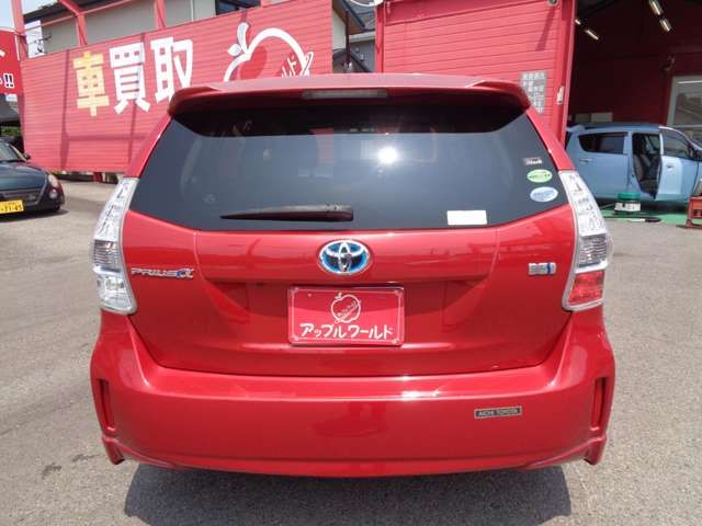 PRIUS Alpha