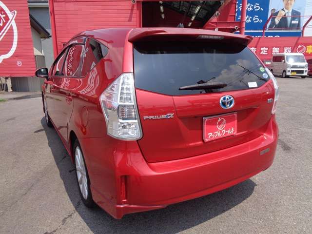 PRIUS Alpha