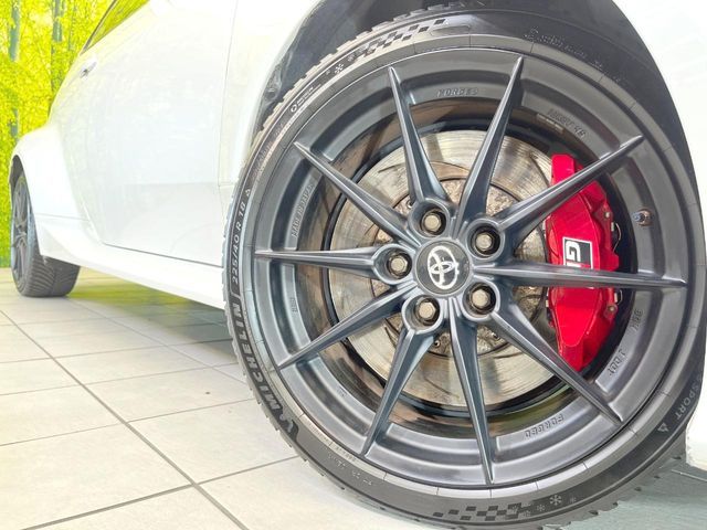GR YARIS
