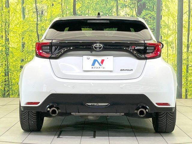 GR YARIS