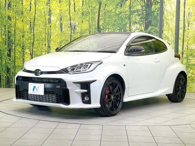GR YARIS