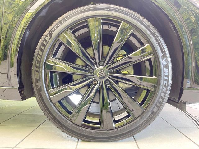 CROWN SPORT