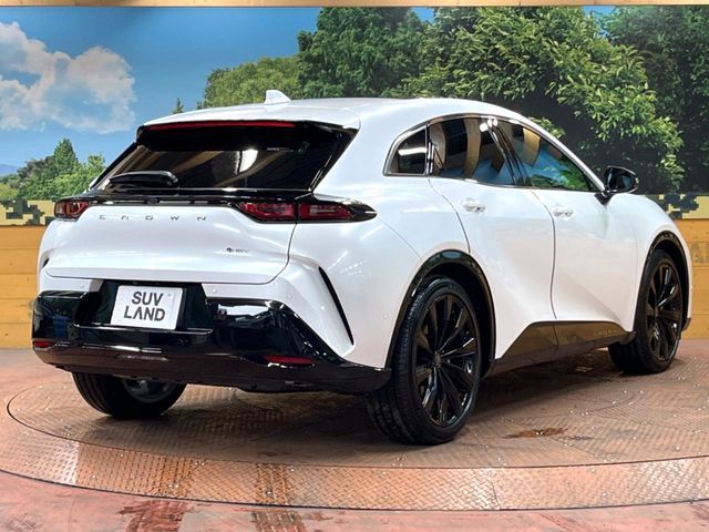 CROWN SPORT