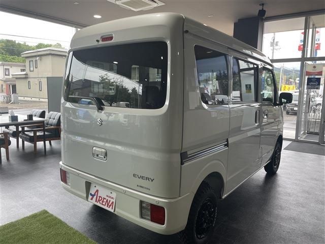 EVERY van 4WD