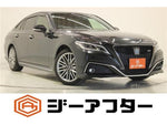 CROWN sedan hybrid
