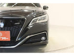 CROWN sedan hybrid
