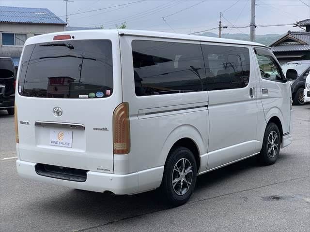 REGIUSACE van 2WD