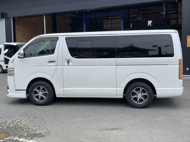 REGIUSACE van 2WD