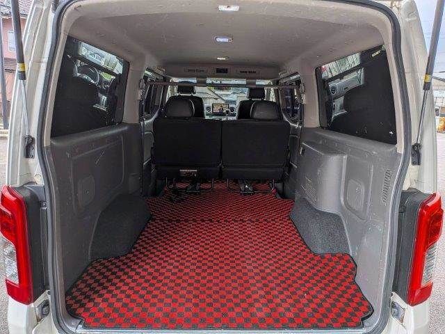 NV350 CARAVAN