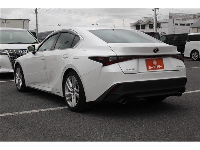 LEXUS IS300h