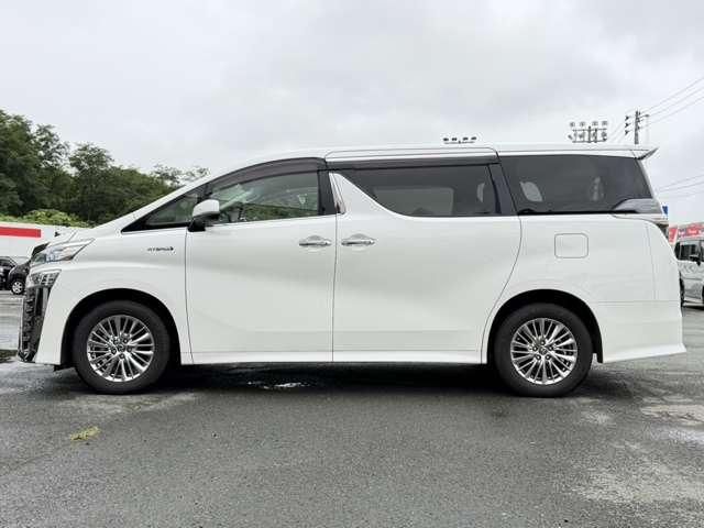 VELLFIRE  HYBRID 4WD