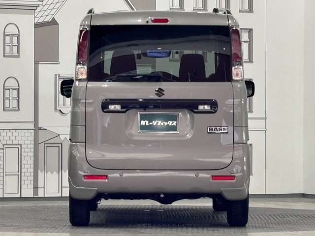 Spacia BASE 4WD