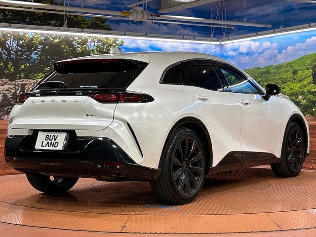 CROWN SPORT