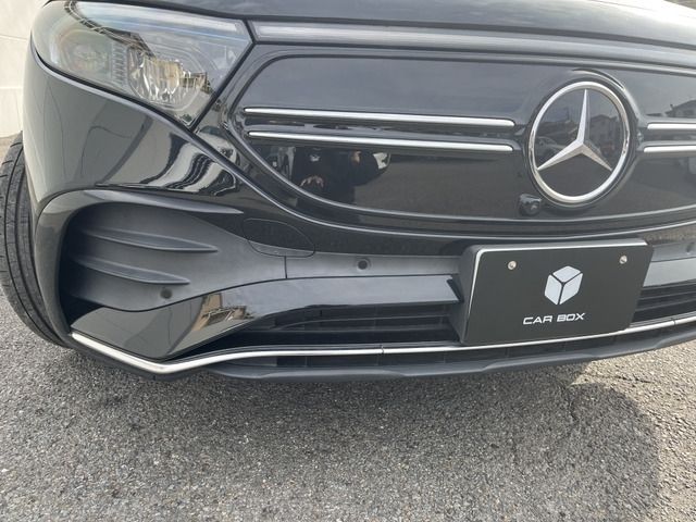 MERCEDES BENZ EQB