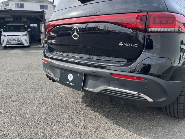 MERCEDES BENZ EQB