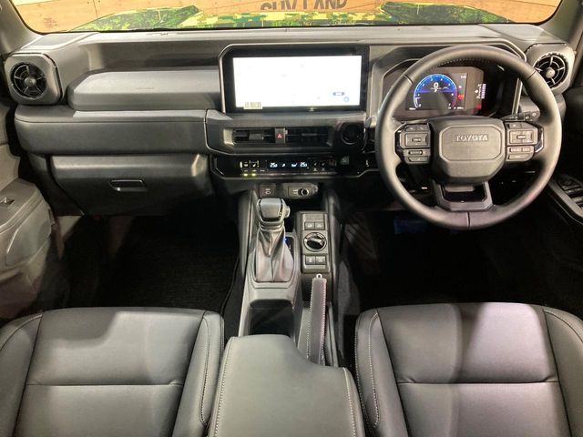 LANDCRUISER FJ