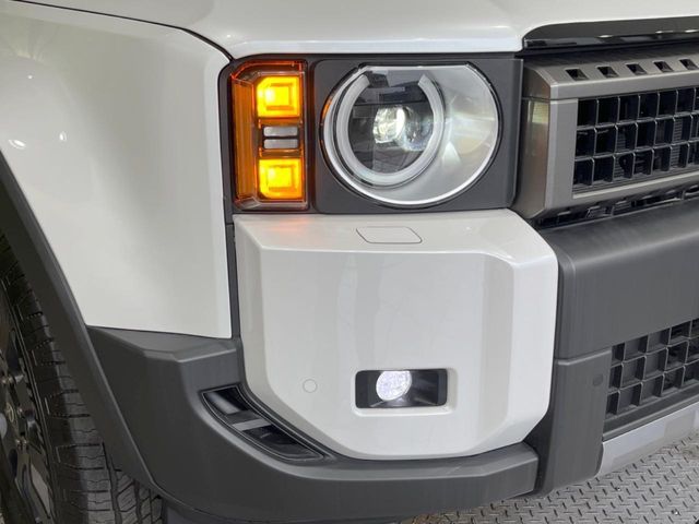 LANDCRUISER 250