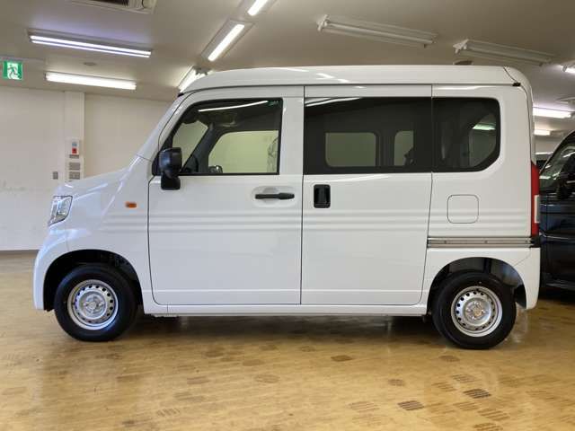 N-VAN