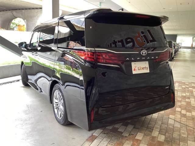ALPHARD hybrid