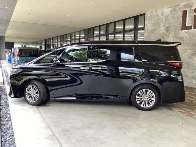 ALPHARD hybrid