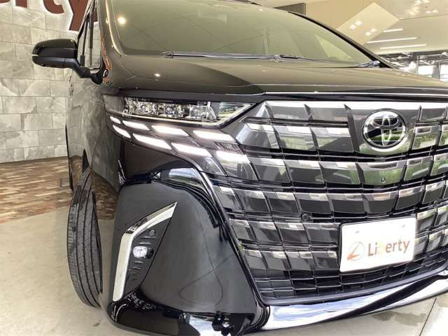 ALPHARD hybrid