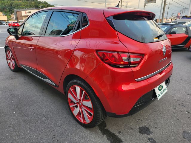 RENAULT LUTECIA