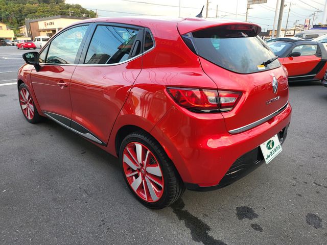 RENAULT LUTECIA