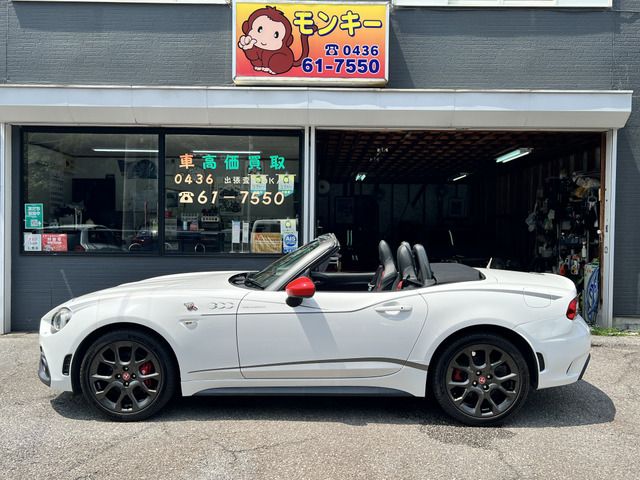 ABARTH 124 SPIDER