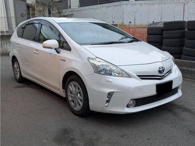 PRIUS Alpha