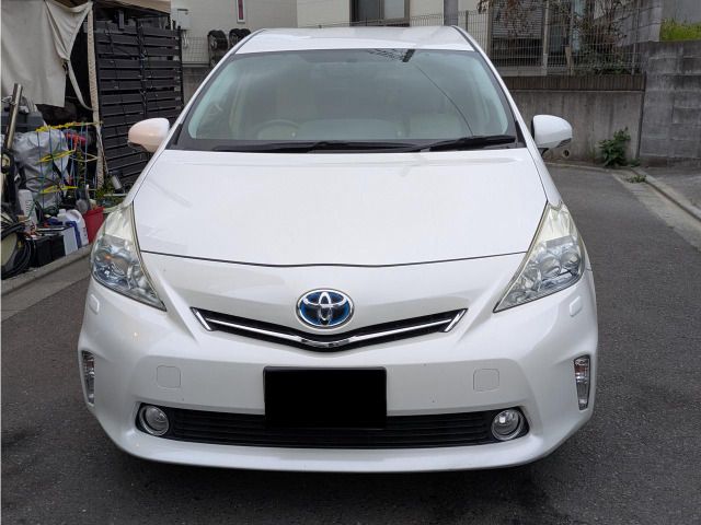 PRIUS Alpha