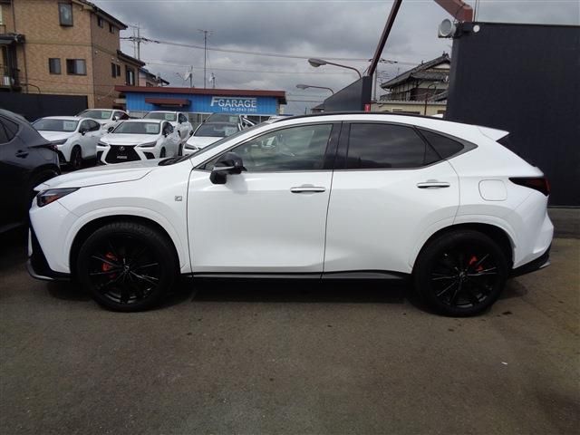 LEXUS NX450h+ AWD