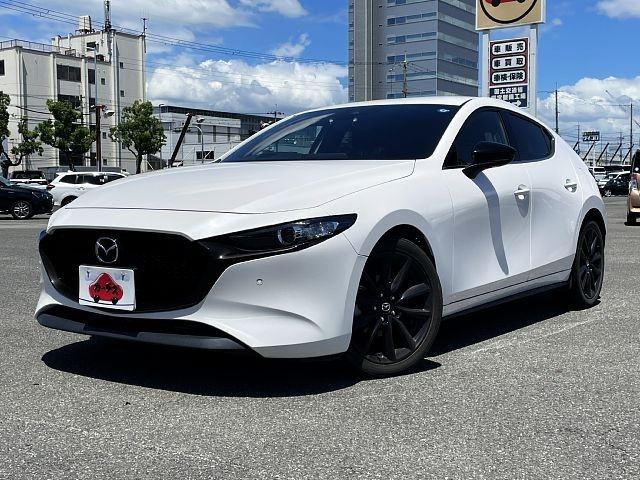 MAZDA3 FASTBACK